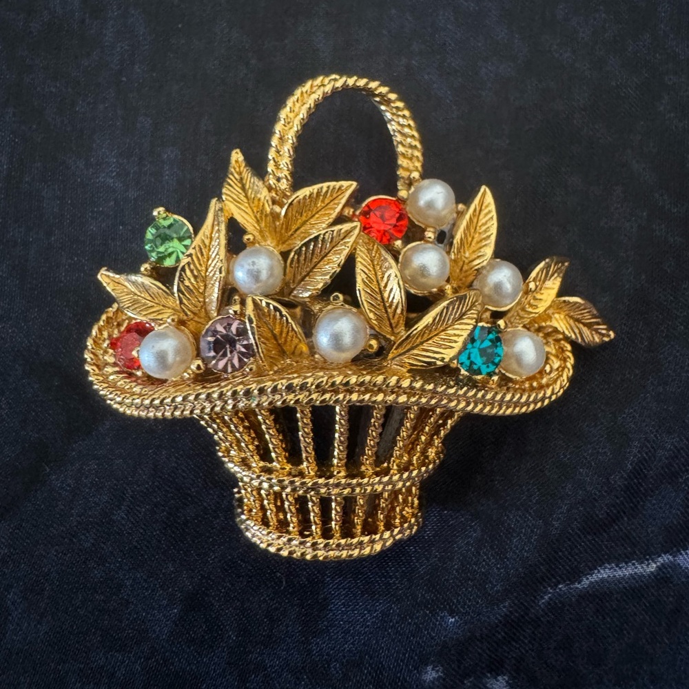 Vintage Gold Tone Basket Brooch Faux Pearl Multicolor Rhinestones Signed Gerry’s